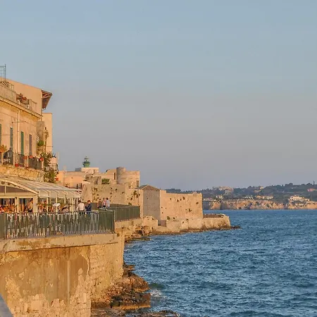 2 Bedroom Amazing In Siracusa Holiday home Syracuse